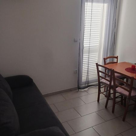Apartmani Petra Primošten Exteriér fotografie